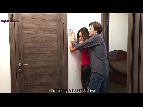 ❤️ Сексуалды риэлтор өзінің пәтерін сатқанда, оның кискасын және трахаеттерін нәзік түрде жұлып алады - Кремпай ❤️❌ Секс видео kk.fuxporn-com.ru ❌❤